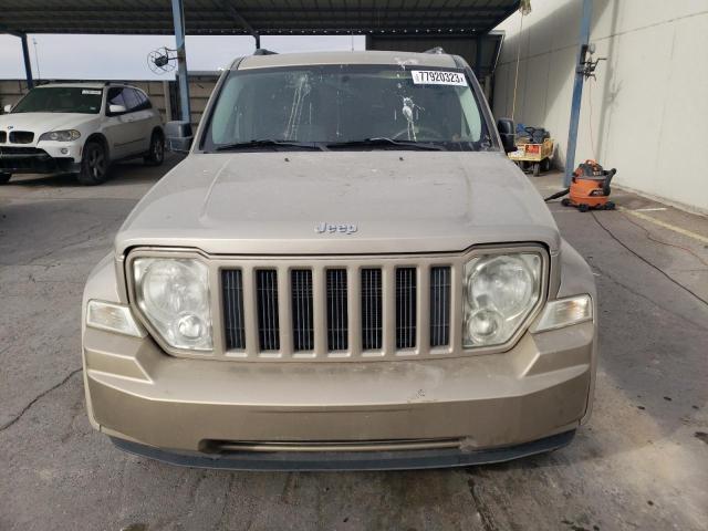 Photo 4 VIN: 1J4PN2GKXBW555941 - JEEP LIBERTY 