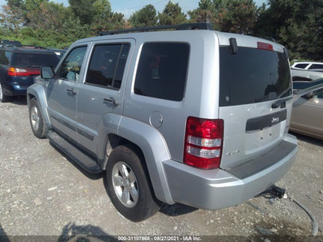 Photo 2 VIN: 1J4PN2GKXBW575297 - JEEP LIBERTY 