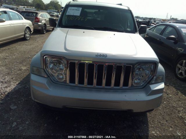 Photo 5 VIN: 1J4PN2GKXBW575297 - JEEP LIBERTY 