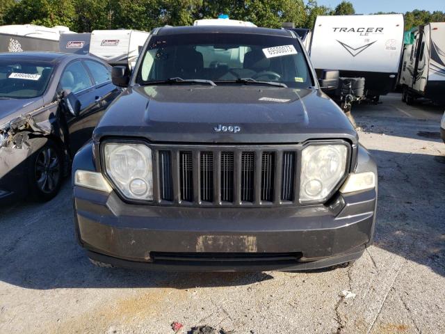 Photo 4 VIN: 1J4PN2GKXBW579978 - JEEP LIBERTY 