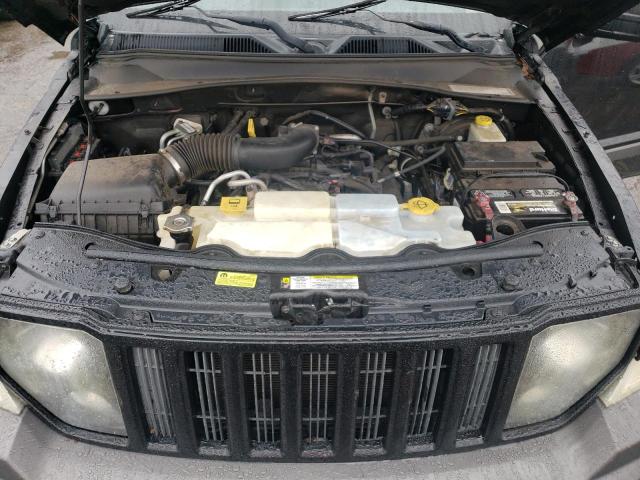 Photo 11 VIN: 1J4PN3GK1AW176945 - JEEP LIBERTY 