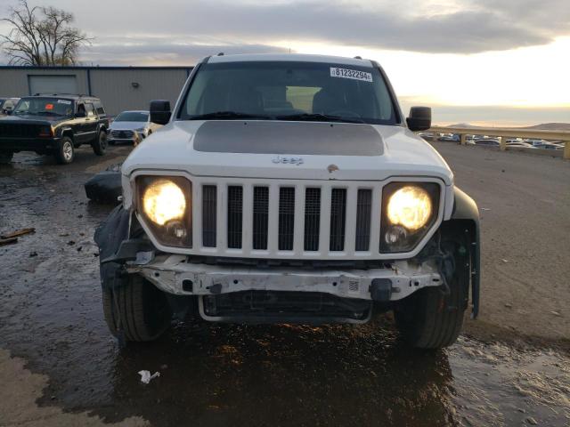 Photo 4 VIN: 1J4PN3GK2BW513222 - JEEP LIBERTY RE 