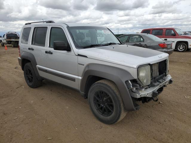 Photo 3 VIN: 1J4PN3GK4BW581697 - JEEP LIBERTY 