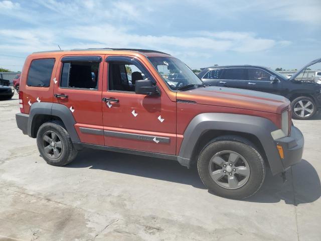 Photo 3 VIN: 1J4PN3GK5AW157993 - JEEP LIBERTY 