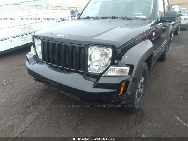 Photo 5 VIN: 1J4PN3GK5BW506054 - JEEP LIBERTY 