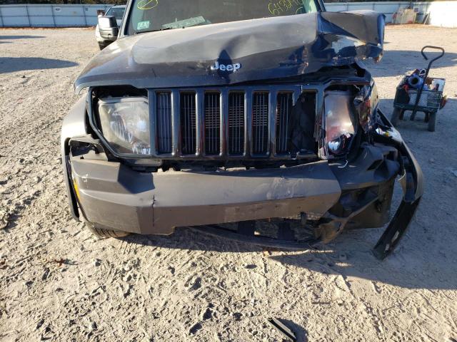 Photo 8 VIN: 1J4PN3GK5BW543010 - JEEP LIBERTY RE 