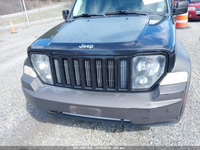 Photo 5 VIN: 1J4PN3GK7BW508825 - JEEP LIBERTY 