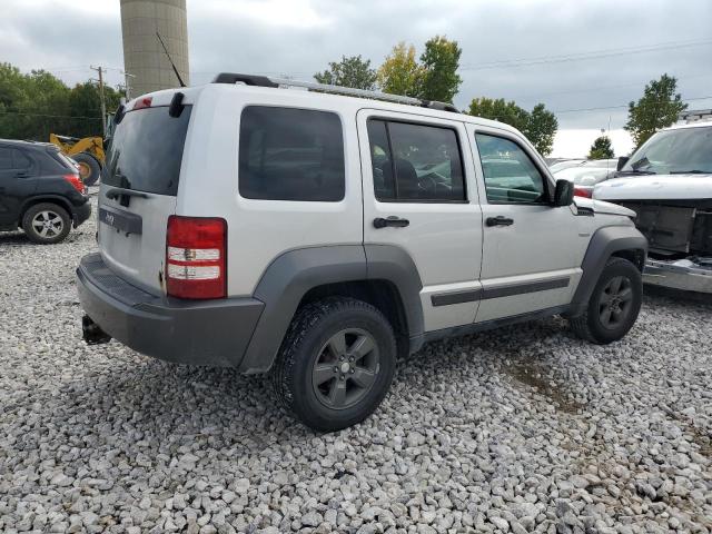 Photo 2 VIN: 1J4PN3GK8BW502533 - JEEP LIBERTY RE 