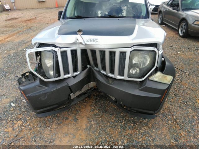 Photo 5 VIN: 1J4PN3GK9AW177969 - JEEP LIBERTY 