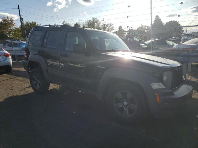 Photo 3 VIN: 1J4PN3GKXBW523545 - JEEP LIBERTY RE 