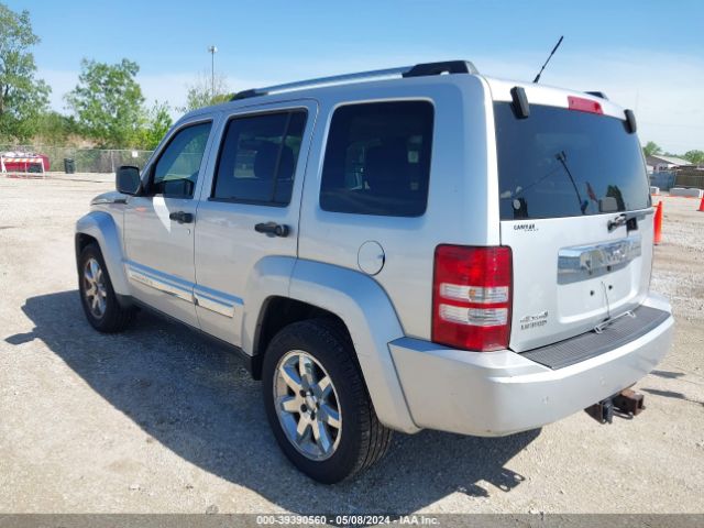 Photo 2 VIN: 1J4PN5GK0AW102718 - JEEP LIBERTY 