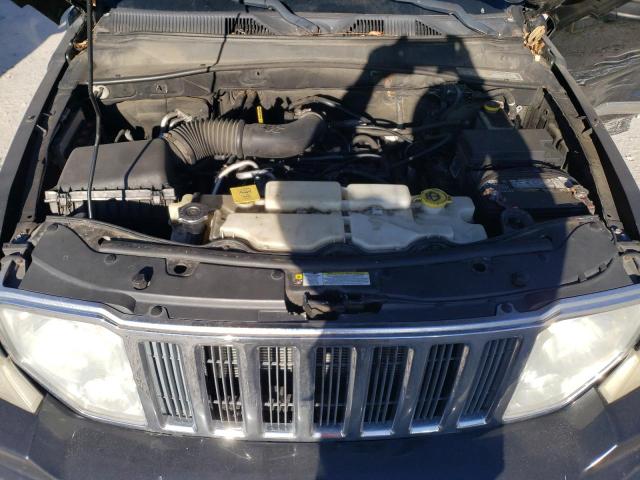 Photo 11 VIN: 1J4PN5GK0AW137114 - JEEP LIBERTY LI 