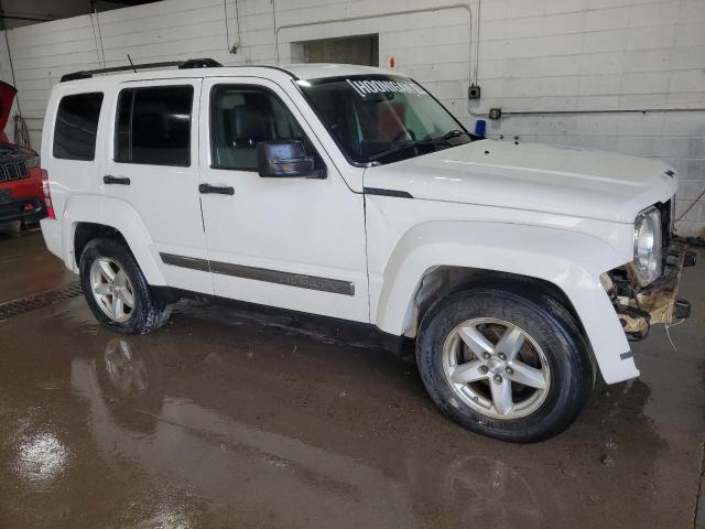 Photo 3 VIN: 1J4PN5GK1AW120273 - JEEP LIBERTY 