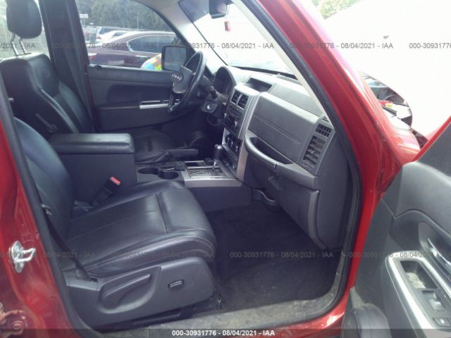 Photo 4 VIN: 1J4PN5GK2AW101408 - JEEP LIBERTY 