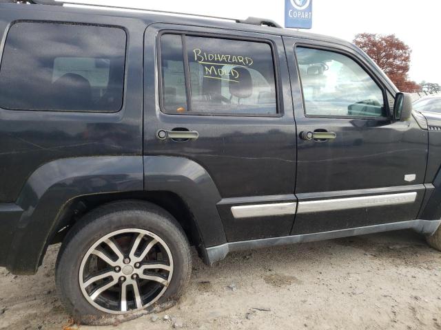 Photo 8 VIN: 1J4PN5GK2BW565607 - JEEP LIBERTY LI 