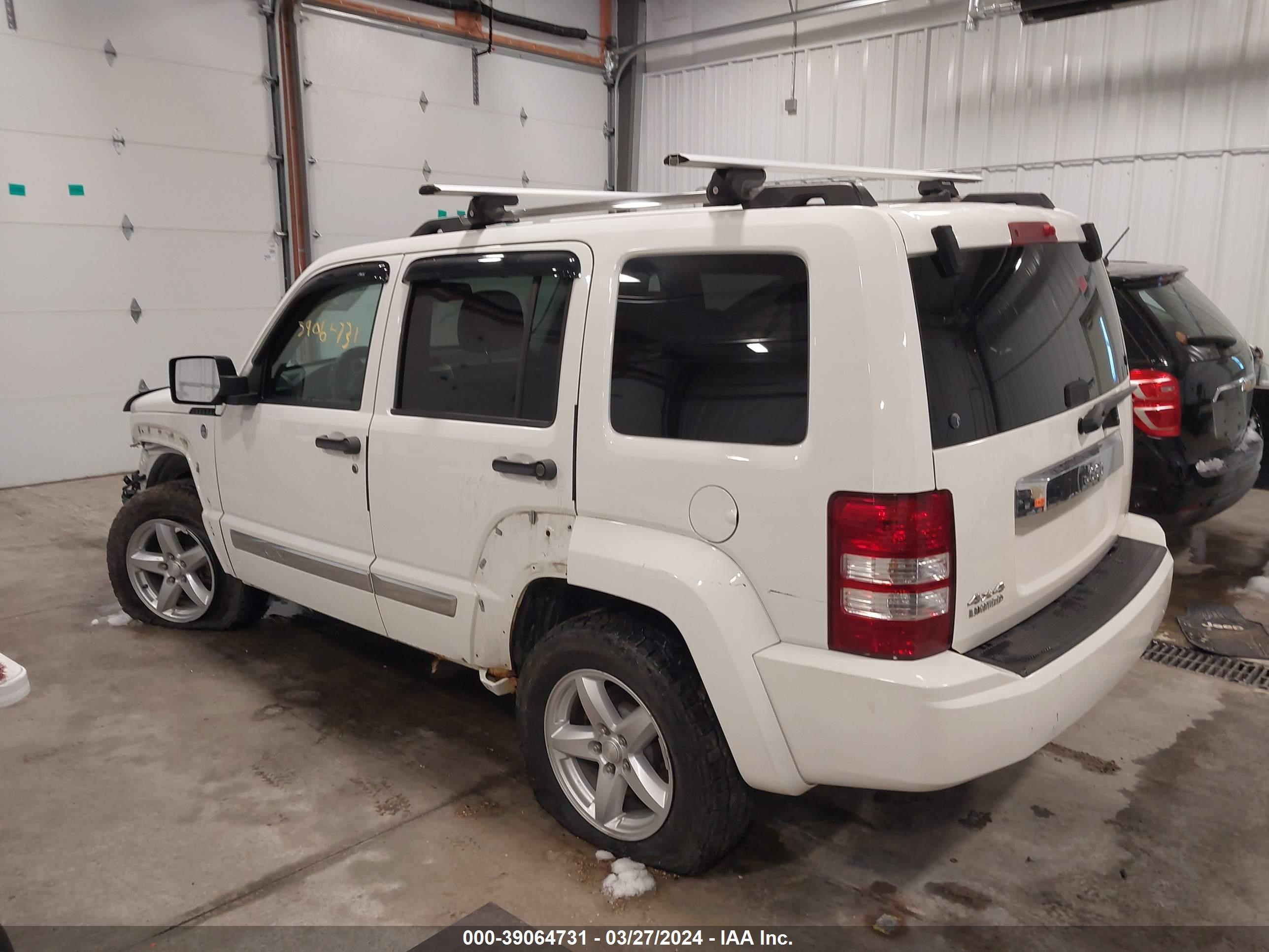 Photo 2 VIN: 1J4PN5GK3AW120226 - JEEP LIBERTY (NORTH AMERICA) 