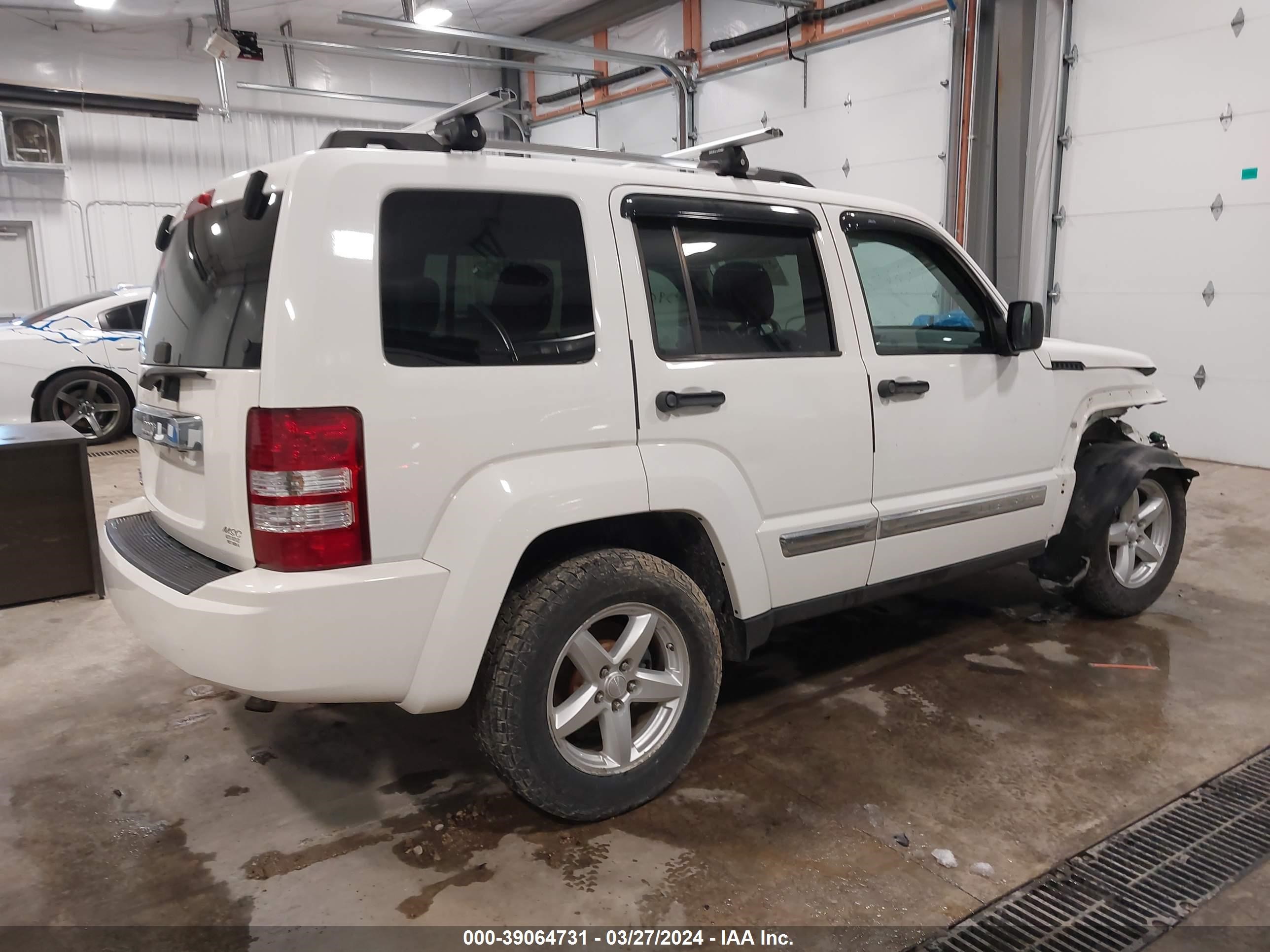 Photo 3 VIN: 1J4PN5GK3AW120226 - JEEP LIBERTY (NORTH AMERICA) 