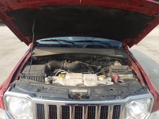 Photo 6 VIN: 1J4PN5GK3AW135230 - JEEP LIBERTY LI 