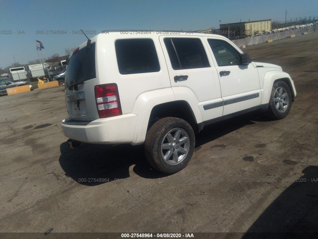 Photo 3 VIN: 1J4PN5GK3AW162332 - JEEP LIBERTY 