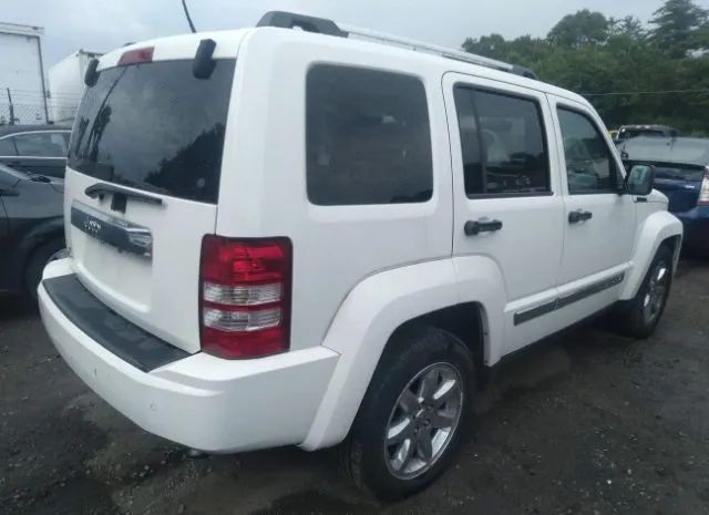 Photo 3 VIN: 1J4PN5GK4AW164333 - JEEP LIBERTY 