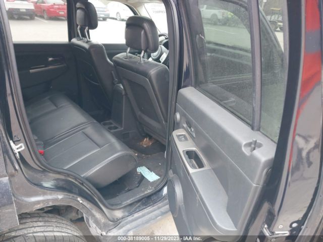 Photo 7 VIN: 1J4PN5GK4BW516411 - JEEP LIBERTY 