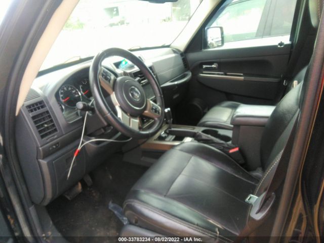 Photo 4 VIN: 1J4PN5GK4BW577144 - JEEP LIBERTY 