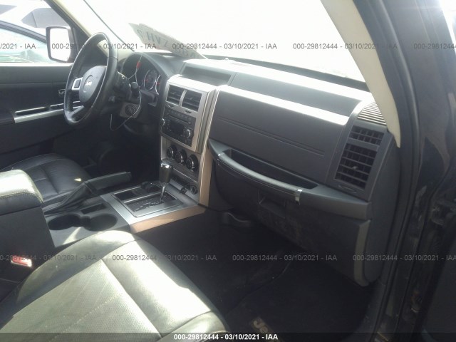 Photo 4 VIN: 1J4PN5GK5AW123290 - JEEP LIBERTY 