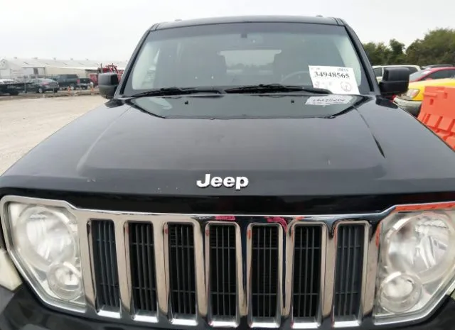 Photo 5 VIN: 1J4PN5GK5AW136914 - JEEP LIBERTY 