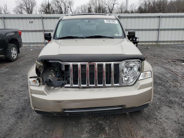 Photo 4 VIN: 1J4PN5GK5AW153115 - JEEP LIBERTY LI 