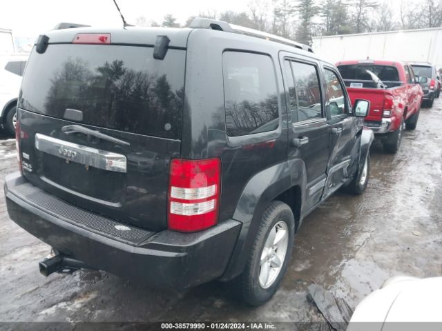 Photo 3 VIN: 1J4PN5GK5AW177561 - JEEP LIBERTY 