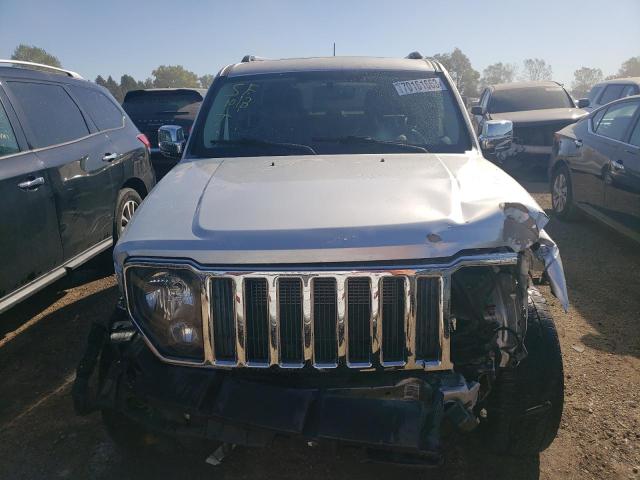 Photo 4 VIN: 1J4PN5GK5BW573748 - JEEP LIBERTY LI 