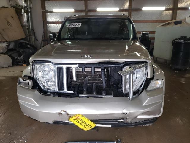 Photo 4 VIN: 1J4PN5GK6BW502753 - JEEP LIBERTY LI 