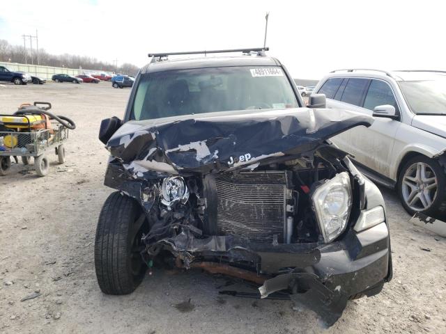 Photo 4 VIN: 1J4PN5GK7BW535888 - JEEP LIBERTY 