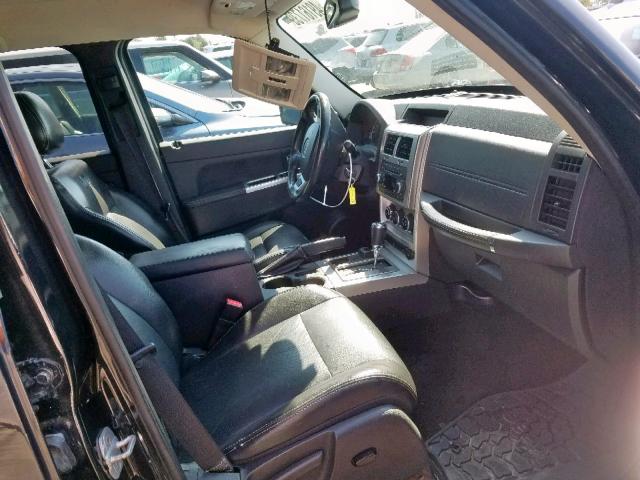 Photo 4 VIN: 1J4PN5GK9AW165025 - JEEP LIBERTY LI 