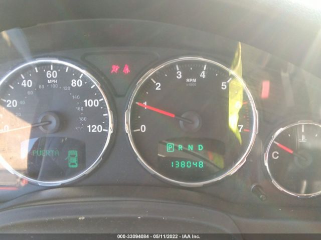 Photo 6 VIN: 1J4PN5GKXAW165020 - JEEP LIBERTY 