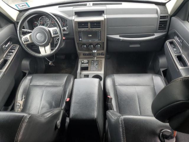 Photo 7 VIN: 1J4PN5GKXBW560560 - JEEP LIBERTY LI 