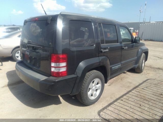 Photo 3 VIN: 1J4PP2GK0AW103747 - JEEP LIBERTY 