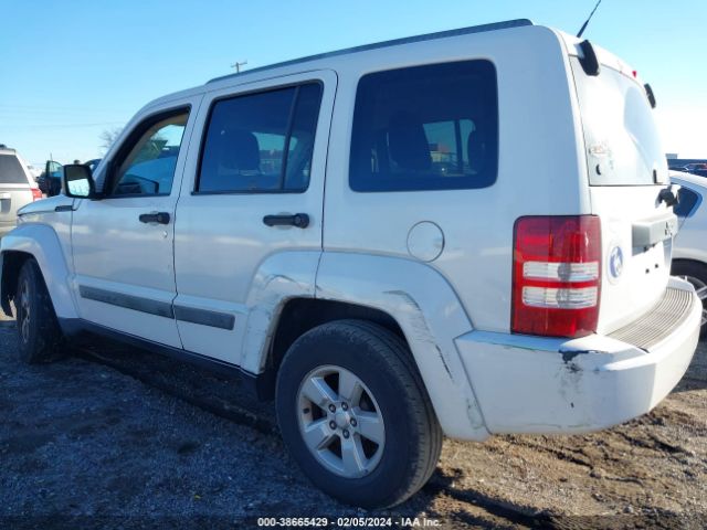 Photo 5 VIN: 1J4PP2GK1BW521669 - JEEP LIBERTY 