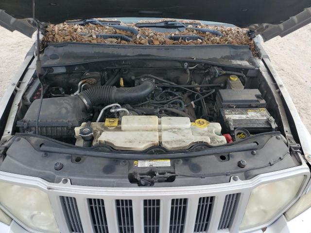 Photo 11 VIN: 1J4PP2GK1BW565641 - JEEP LIBERTY SP 