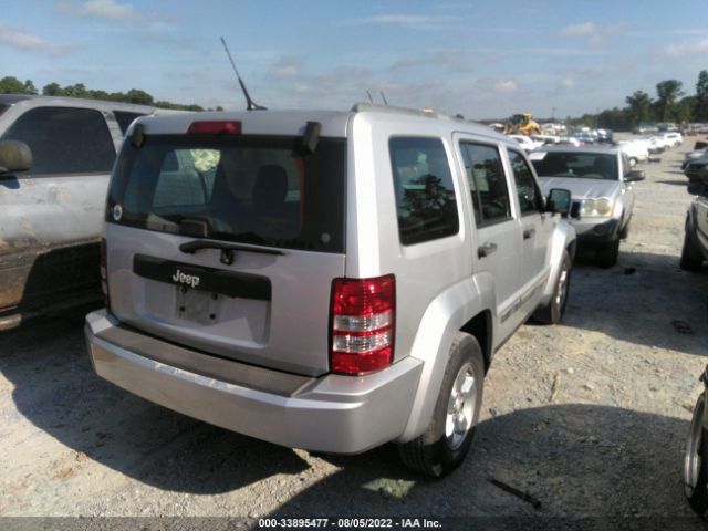 Photo 3 VIN: 1J4PP2GK2BW511104 - JEEP LIBERTY 