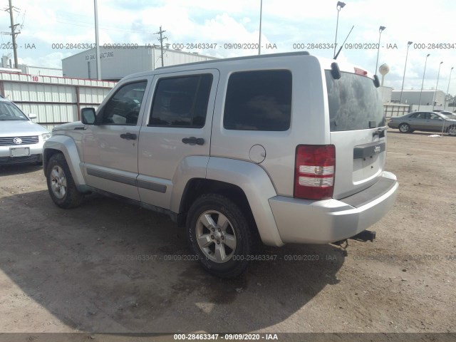 Photo 2 VIN: 1J4PP2GK2BW542692 - JEEP LIBERTY 