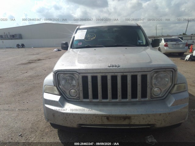 Photo 5 VIN: 1J4PP2GK2BW542692 - JEEP LIBERTY 