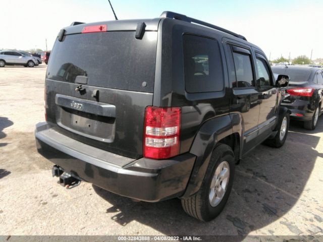 Photo 3 VIN: 1J4PP2GK3AW128772 - JEEP LIBERTY 