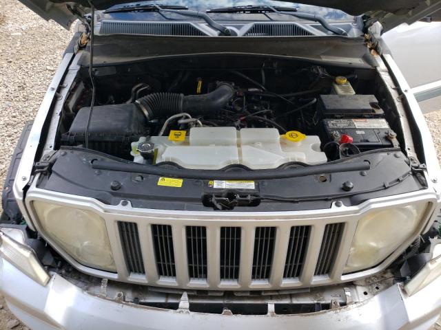 Photo 10 VIN: 1J4PP2GK3AW138301 - JEEP LIBERTY 