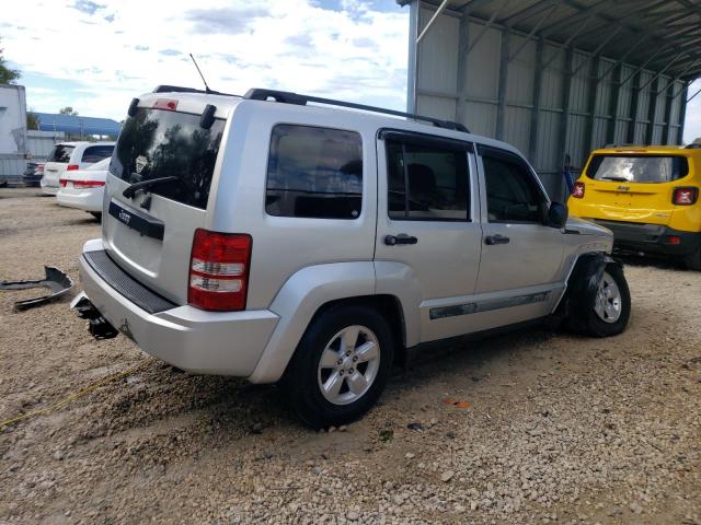 Photo 2 VIN: 1J4PP2GK3AW138301 - JEEP LIBERTY 