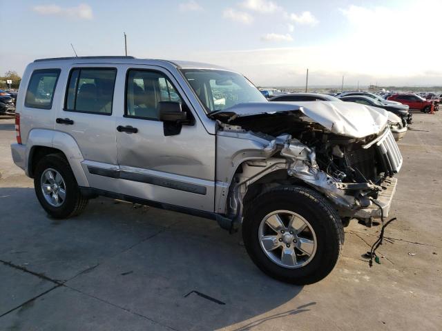 Photo 3 VIN: 1J4PP2GK3BW507711 - JEEP LIBERTY SP 