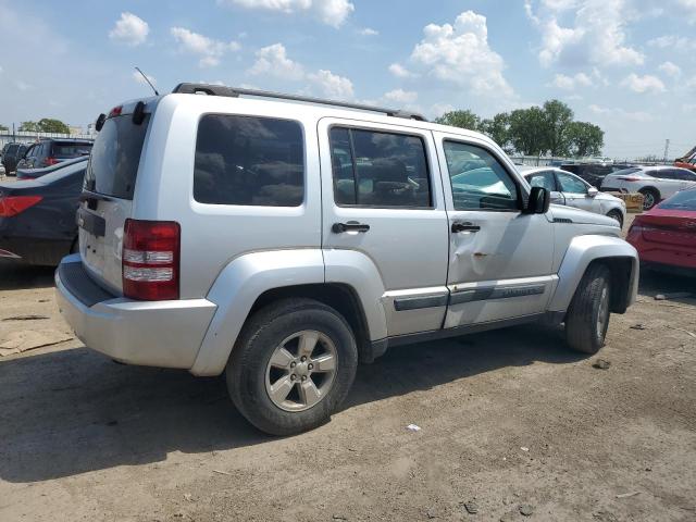 Photo 2 VIN: 1J4PP2GK4AW120938 - JEEP LIBERTY 