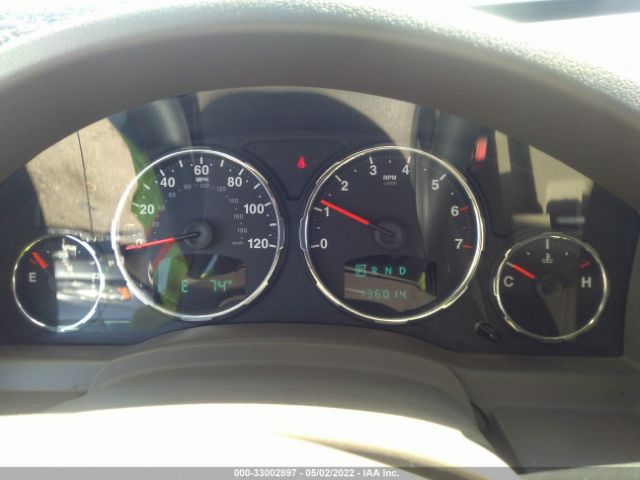 Photo 6 VIN: 1J4PP2GK4AW124021 - JEEP LIBERTY 