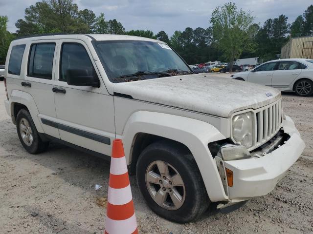 Photo 3 VIN: 1J4PP2GK4AW181190 - JEEP LIBERTY 