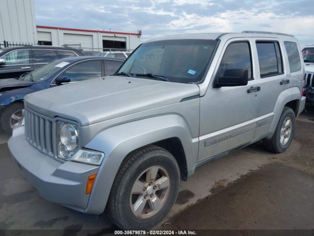 Photo 1 VIN: 1J4PP2GK4BW596009 - JEEP LIBERTY 